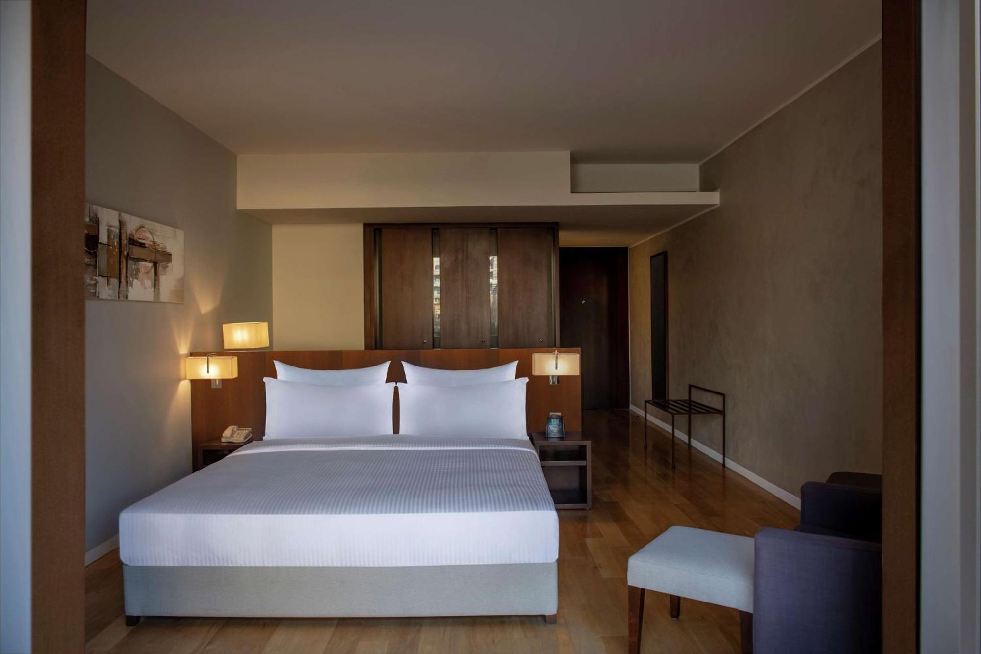 Hotel Hilton Beirut Downtown Extérieur photo
