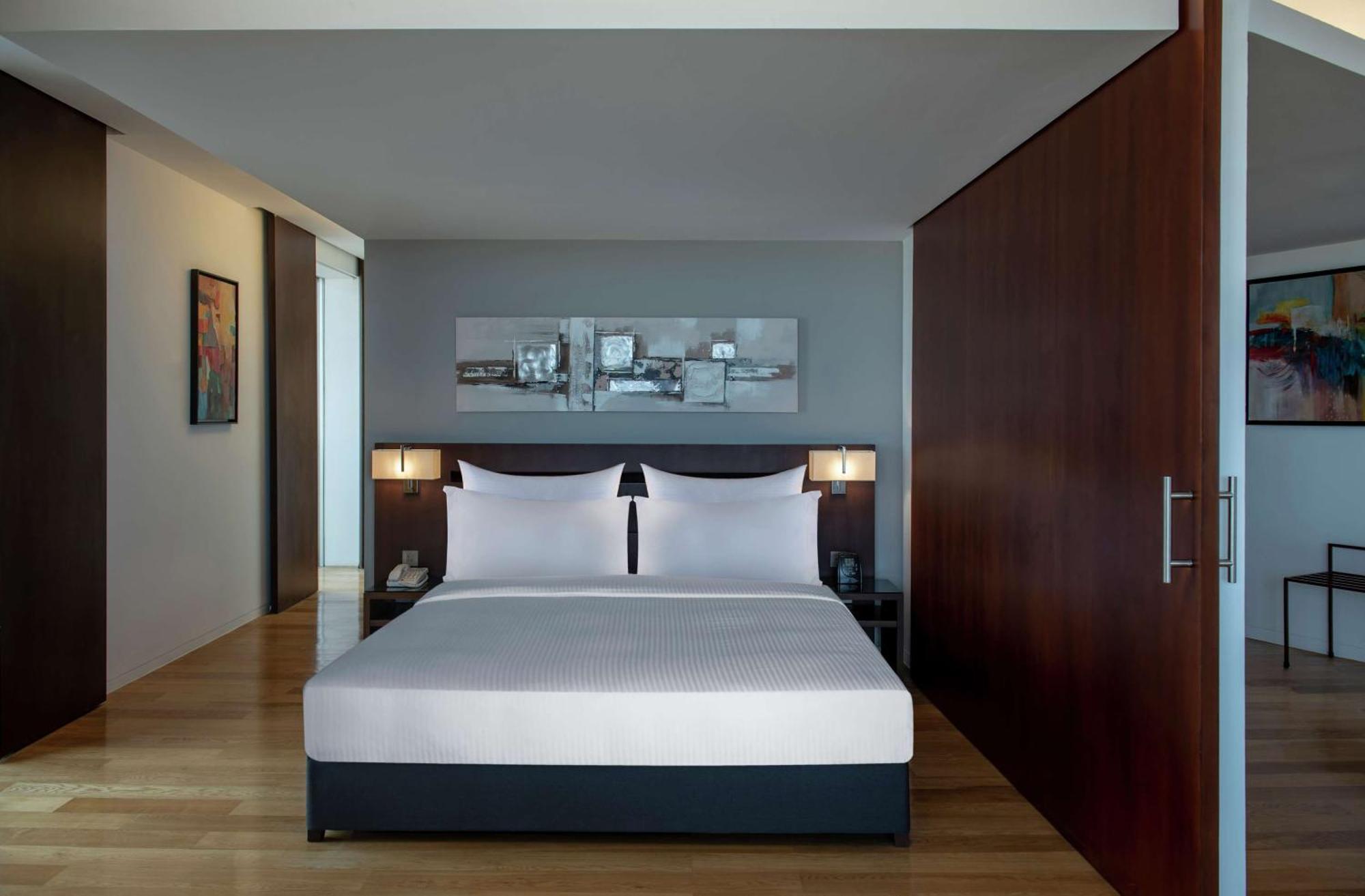 Hotel Hilton Beirut Downtown Extérieur photo