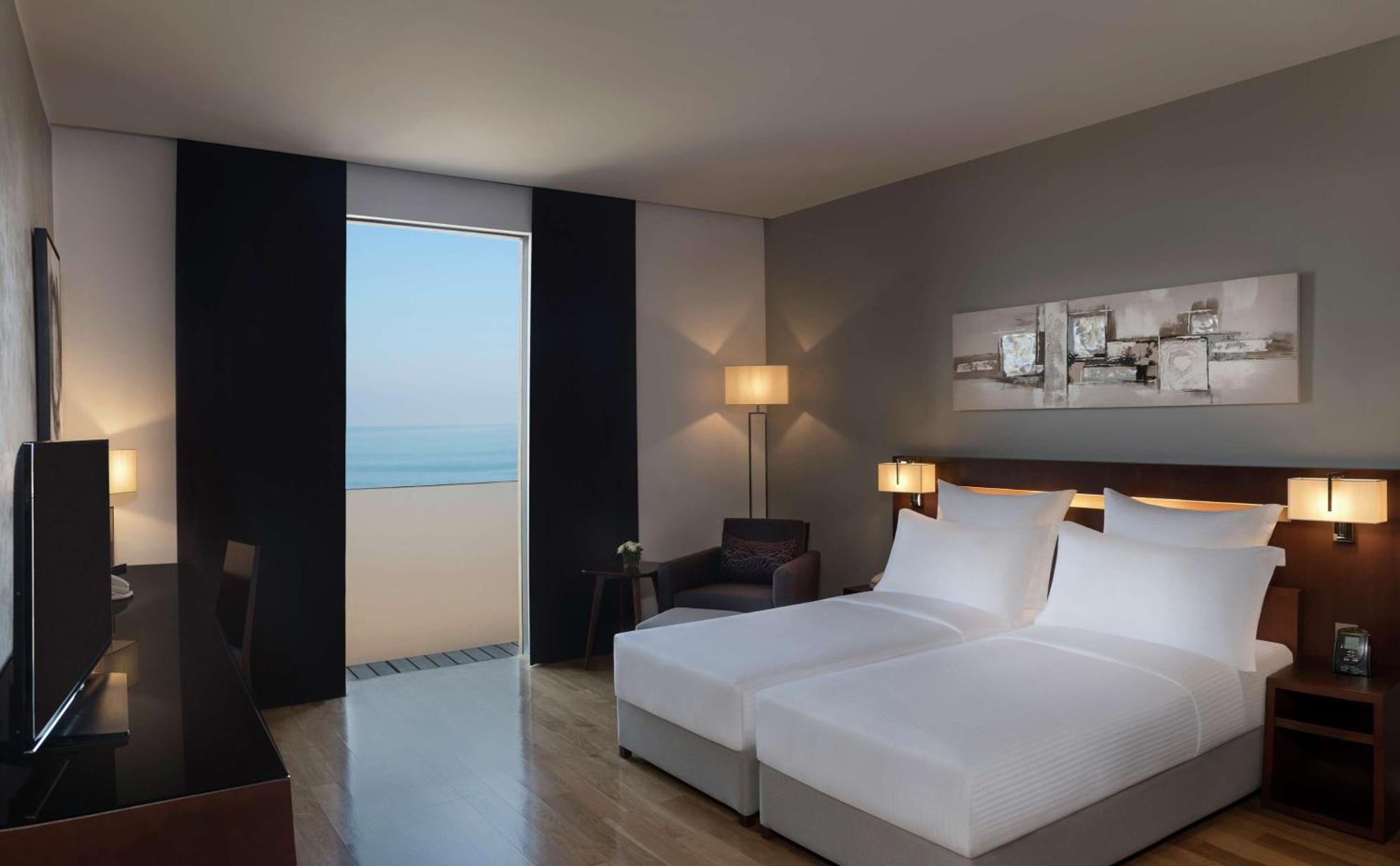 Hotel Hilton Beirut Downtown Extérieur photo